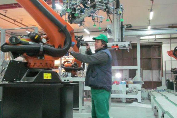 Cooperativa pulizie industriali facchinaggio stoccaggio